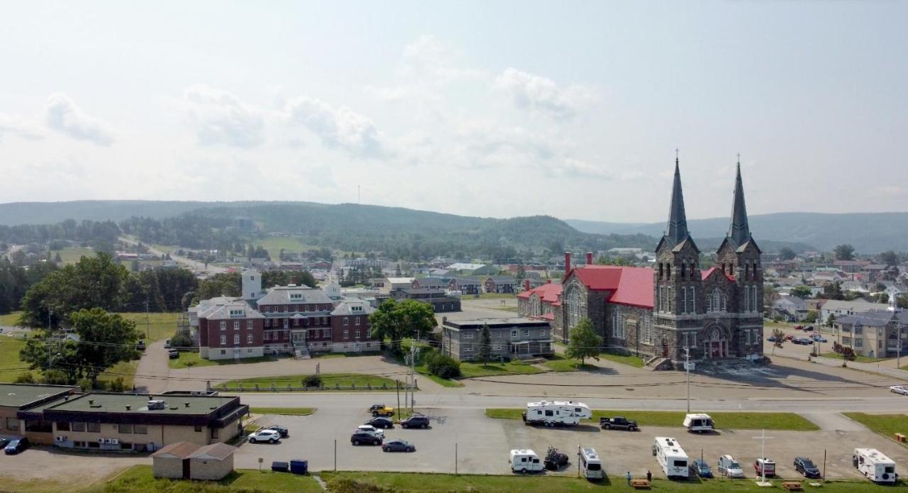 Le Couvent Lejlighed Sainte Anne-des-Chênes Eksteriør billede